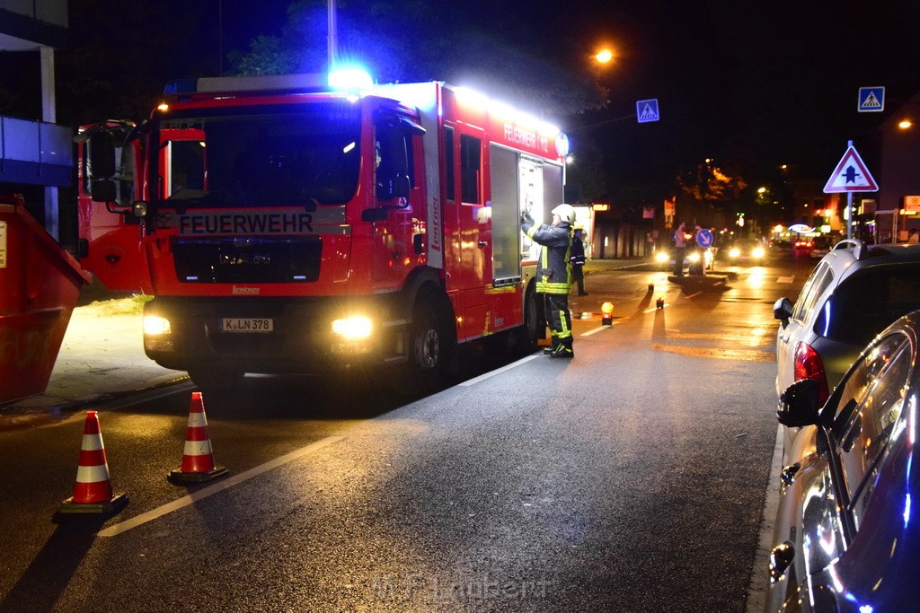 Feuer 1 Koeln Hoehenberg Fuldastr P63.JPG - Miklos Laubert